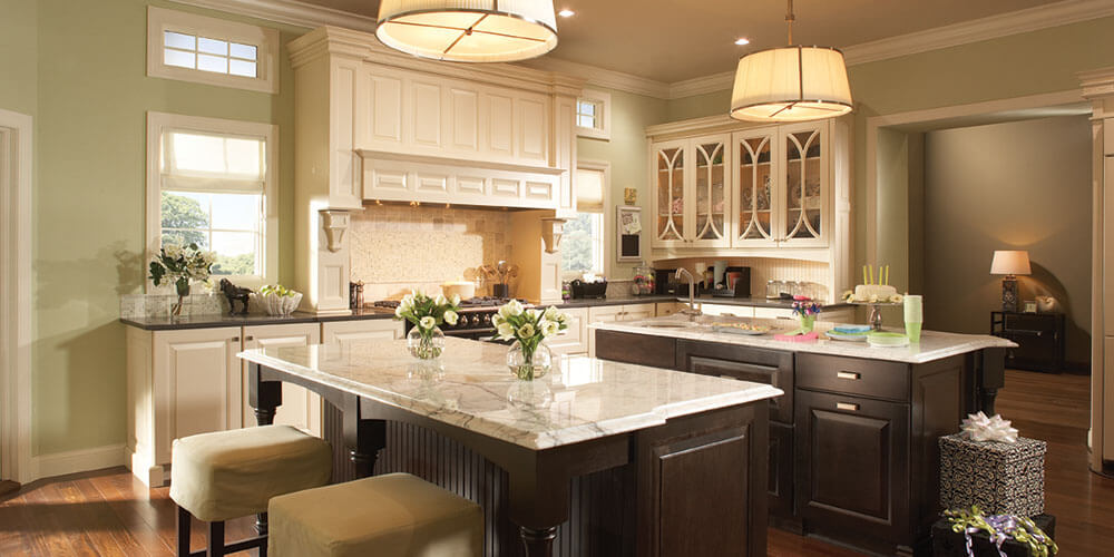 Medallion - Traditional Kitchen Cabinets Westchester County